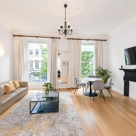 2-Bedroom Victorian Apartment In Kensington Λονδίνο Εξωτερικό φωτογραφία